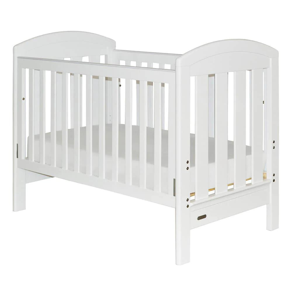 Grotime cot with clearance drawer