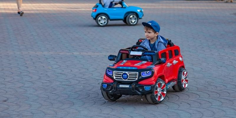Screen-Free Fun: How Electric Ride-On Cars Keep Kids Active and Engaged