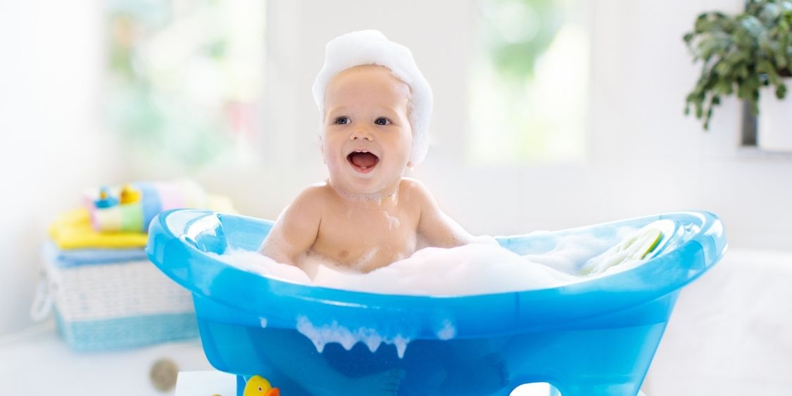 Splish, Splash, and Smile: Transforming Baby Bath Time into a World of Fun and Learning