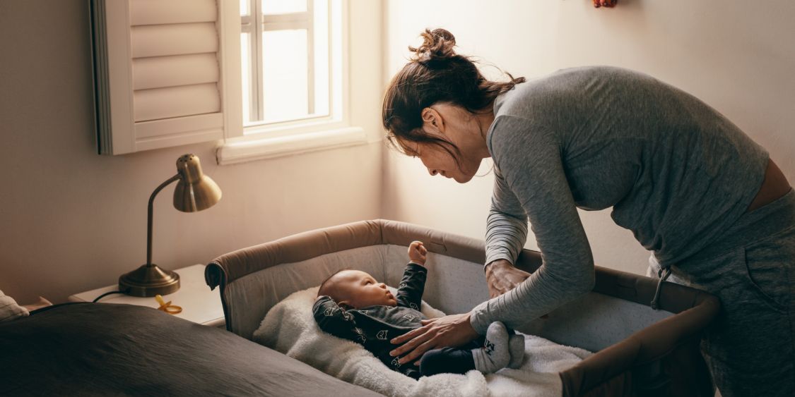 Why Choose a Bassinet Over a Crib: The Ultimate Guide for New Parents