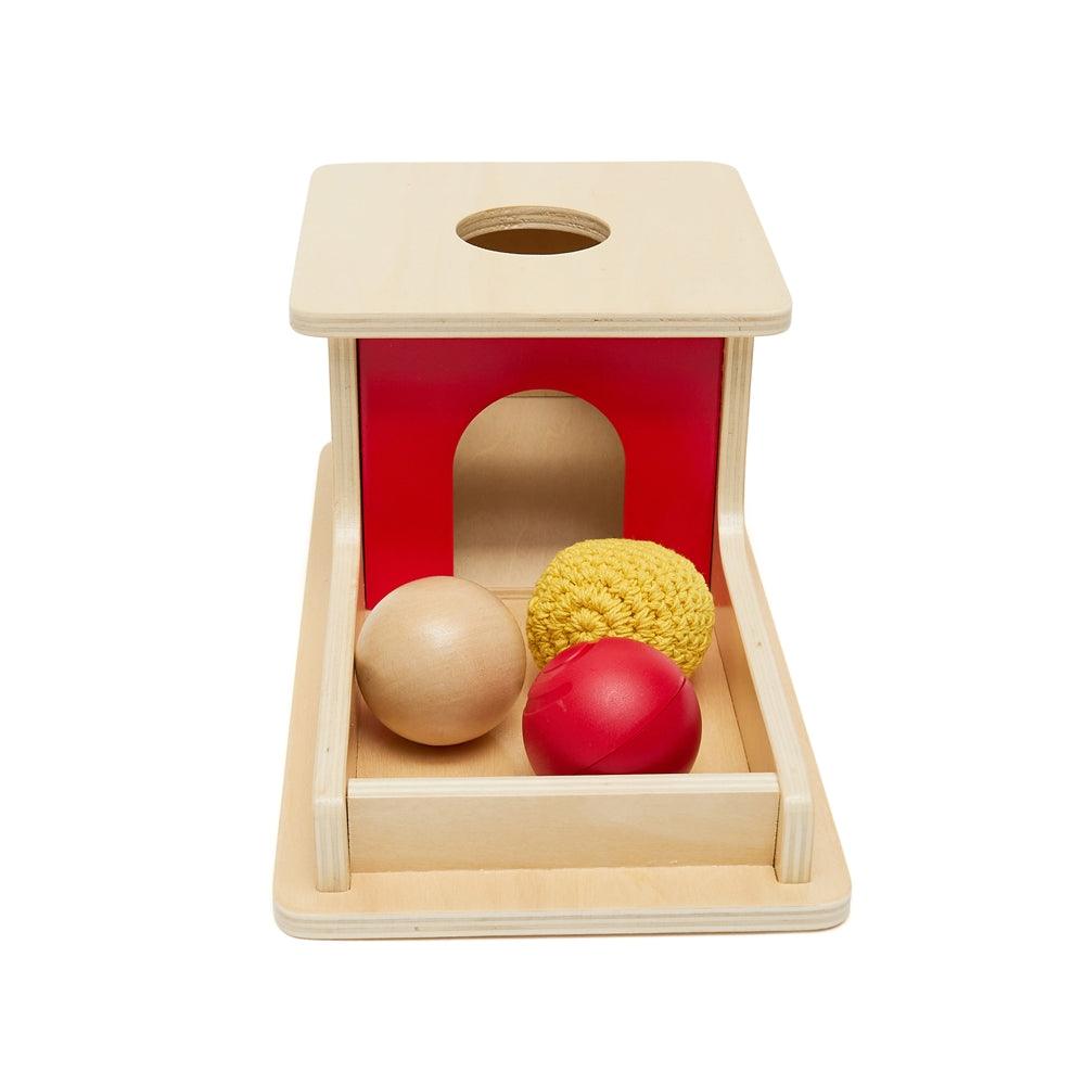Object Permanence with Tray and 3 balls (Wood, Plastic, Yarn) - Aussie Baby