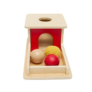 Object Permanence with Tray and 3 balls (Wood, Plastic, Yarn) - Aussie Baby