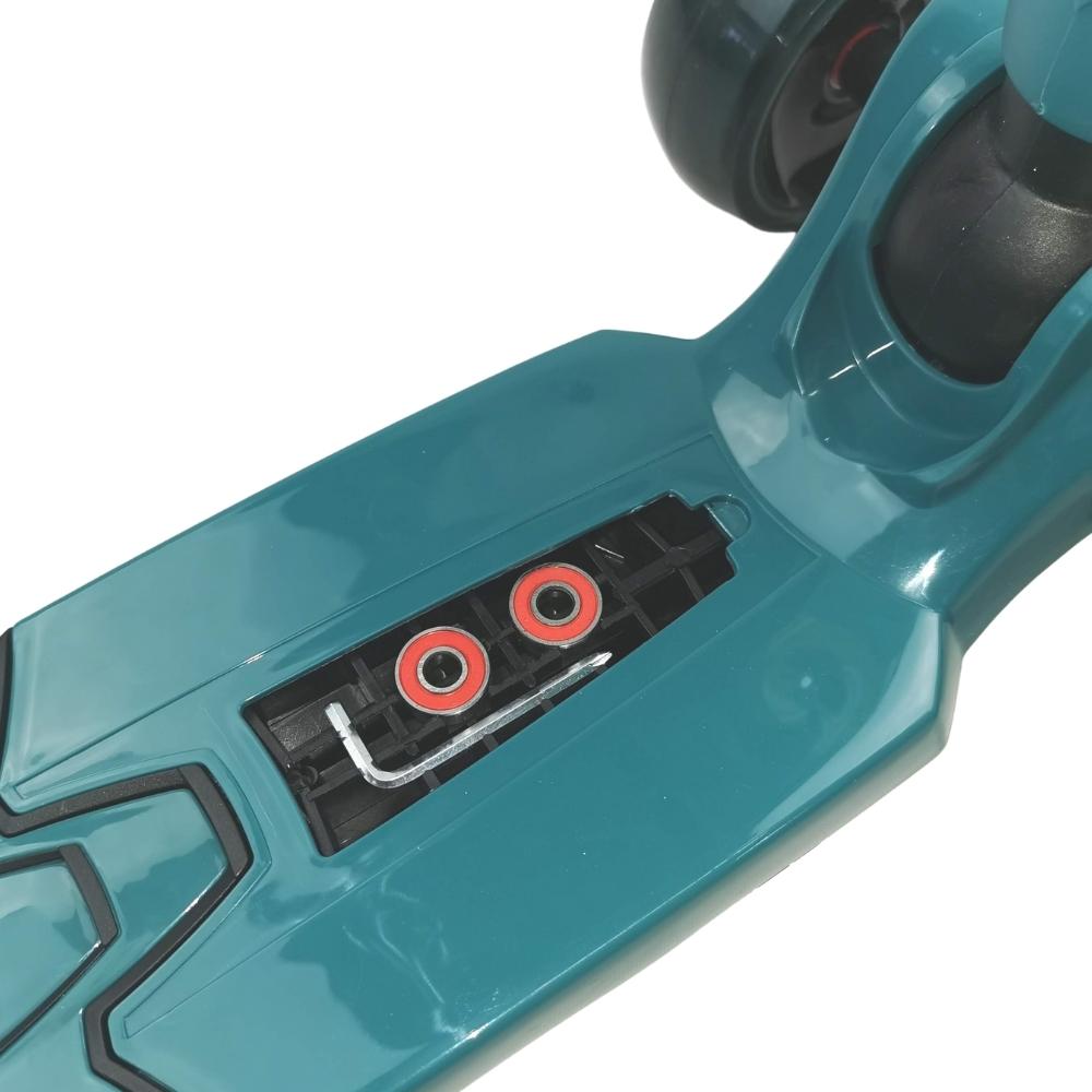 Supermax Pro Max Foldable Scooter with Flashing Wheels - Green - Aussie Baby